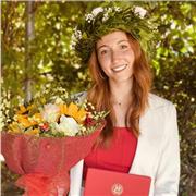 Studentessa universitaria impartisce lezioni private di inglese e matematica a studenti di scuole medie e biennio scuole superiori